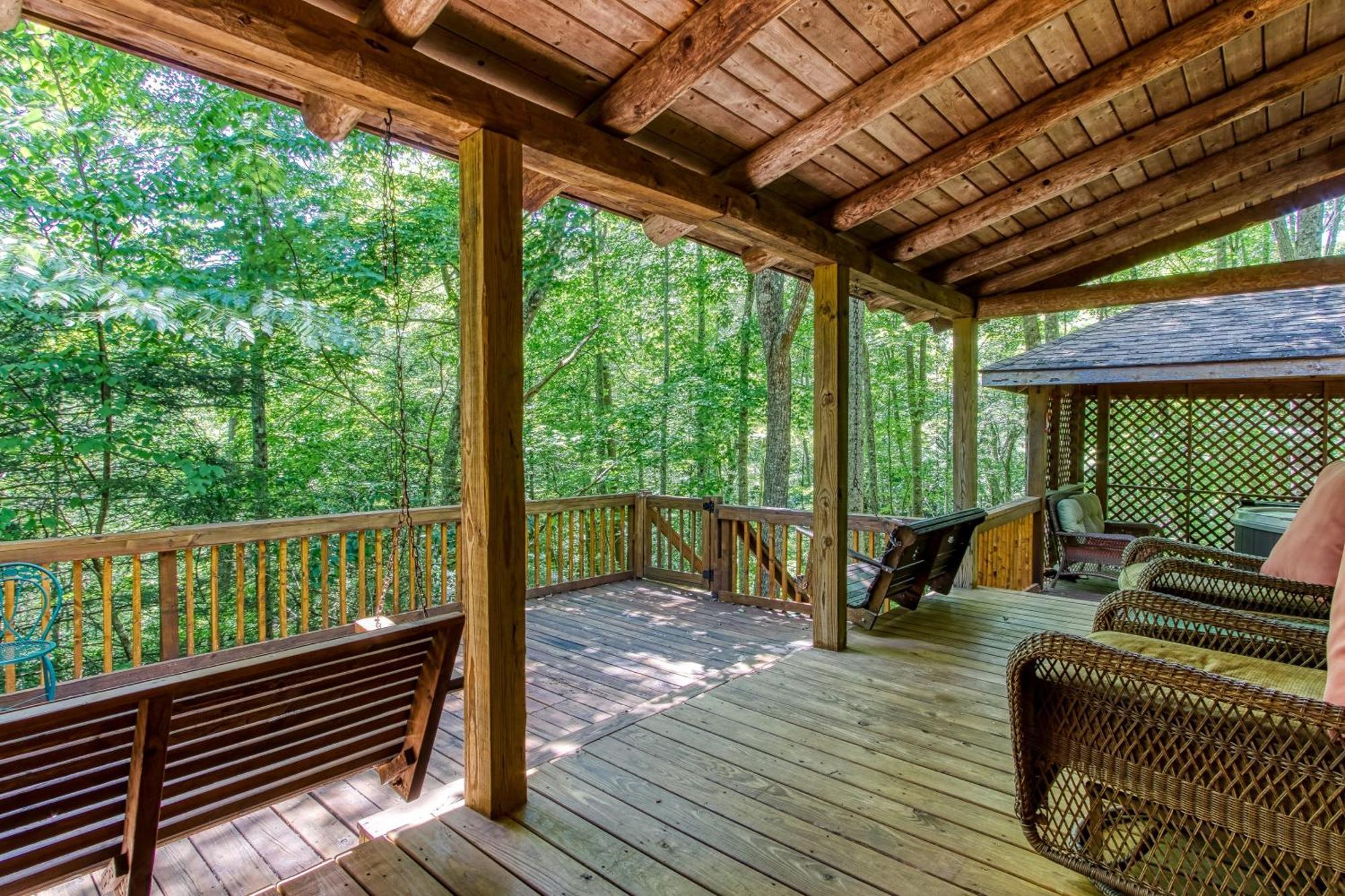 Very Private, Real Log Cabin With Hot Tub! Sevierville Bagian luar foto